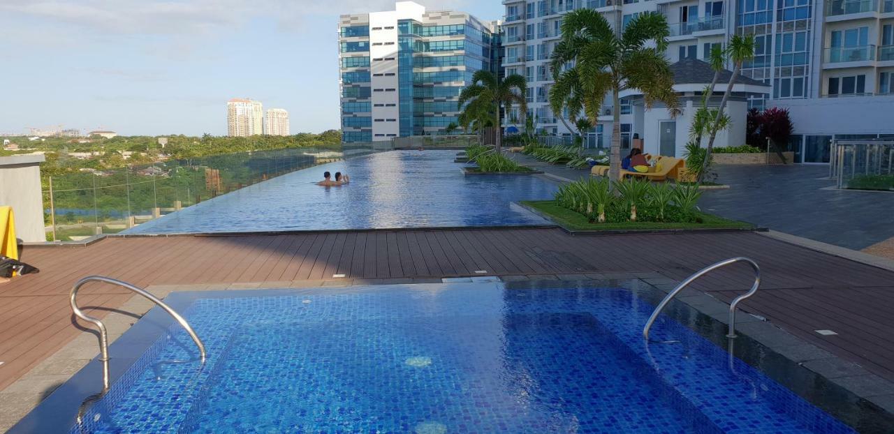 Apartment Sea View At Mactan Newtown Lapu-Lapu City Exteriör bild