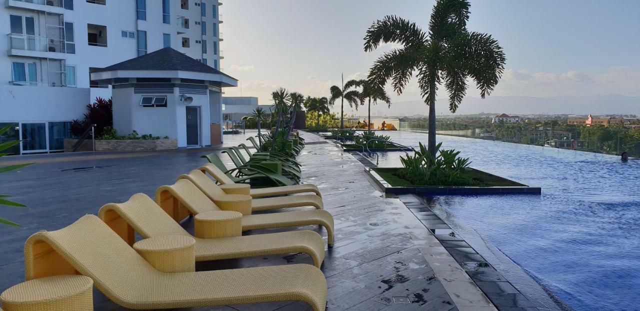 Apartment Sea View At Mactan Newtown Lapu-Lapu City Exteriör bild
