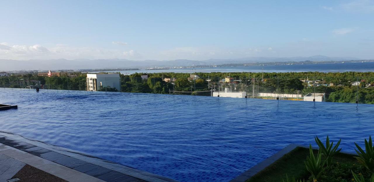 Apartment Sea View At Mactan Newtown Lapu-Lapu City Exteriör bild