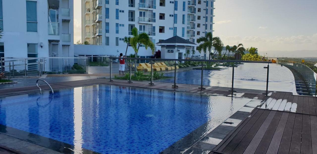 Apartment Sea View At Mactan Newtown Lapu-Lapu City Exteriör bild